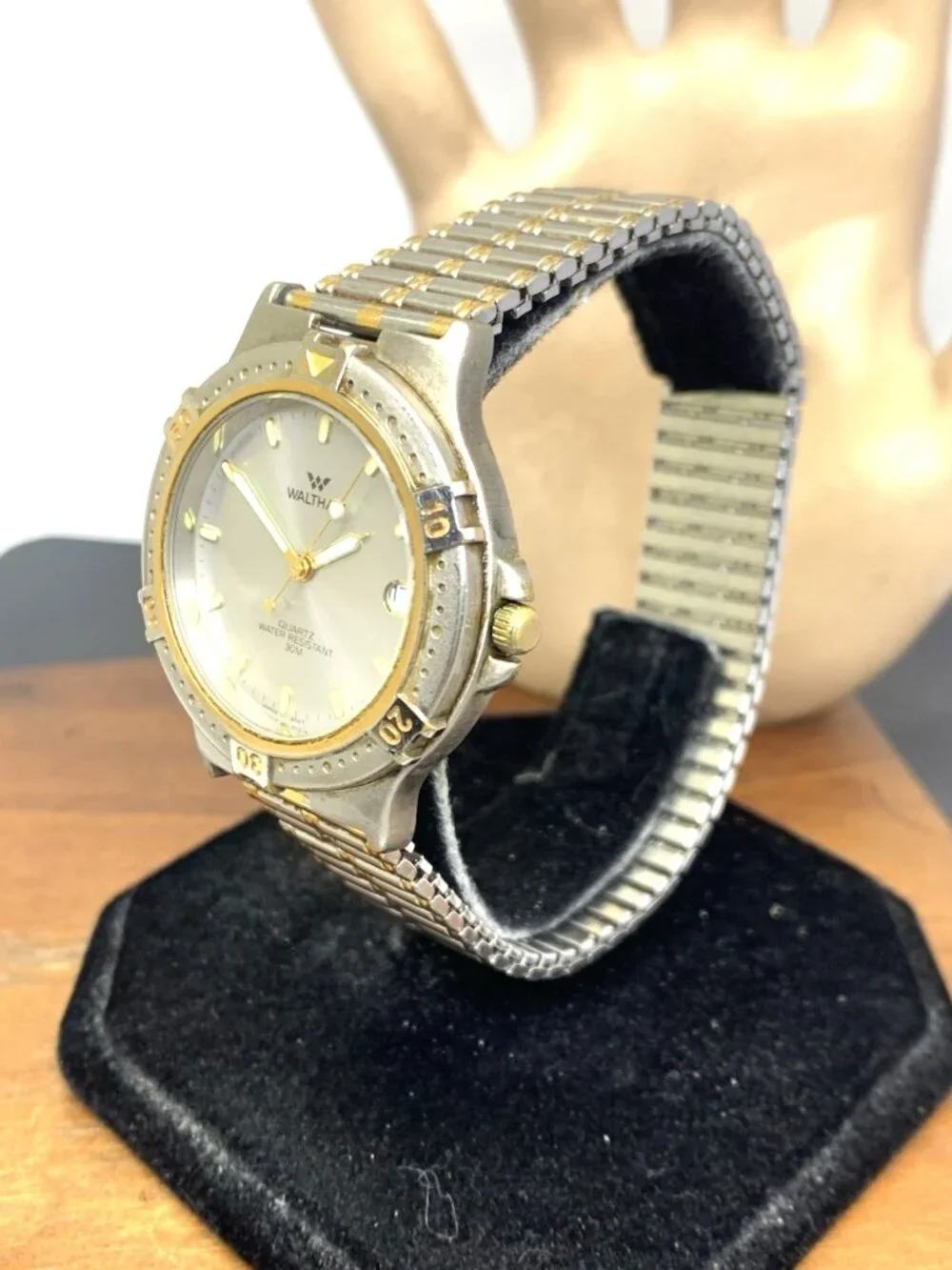 Waltham Mens Watch Vintage Quartz Silver Dial Date Two Tone Steel Expansion Band